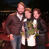Festivalstart mit Preisreigen