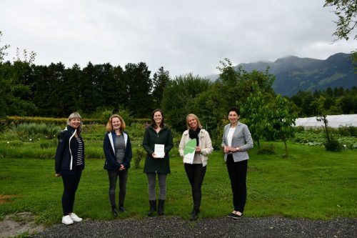 Kerstin Mündle, Daniela Keßler-Kirchmayr, Daniela Vogel, Ulli Schmid-Santer, Andrea Schwarzmann.