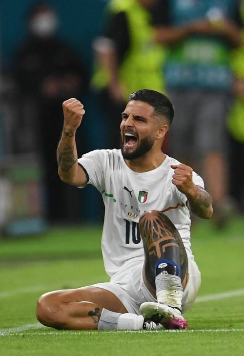 Lorenzo Insignes Jubel nach seinem Treffer zum zwischenzeitlichen 2:0 für Italien gegen Belgien als Sinnbild für den Kraftakt der Squadra Azurra beim Sieg im Viertelfinale. apa