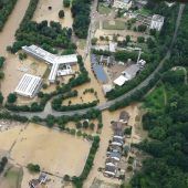 „Jahrhundertregen“ löste Hochwasser aus