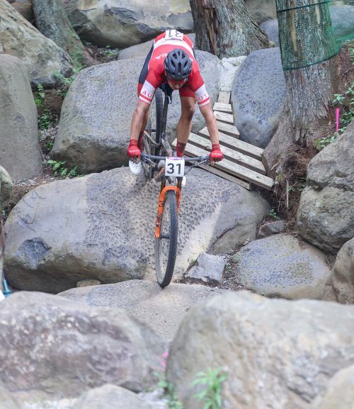 Mountainbiker Maximilian Foidl wurde auf dem anspruchsvollen und attraktiven Cross-Country-Kurs 17. GEPA