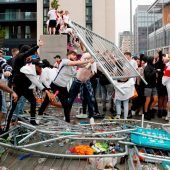 Kritik nach Krawallen in Wembley