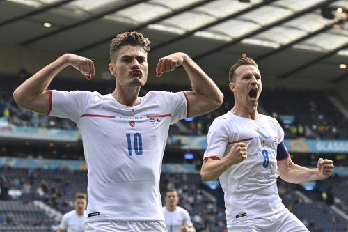 Tschechiens Überflieger Patrik Schick soll seine Nation mit Toren gegen Dänemark ins Halbfinale der EM führen. ap