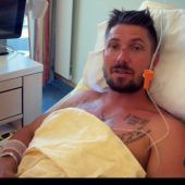 Hirscher brach sich bei Rallye ein Bein