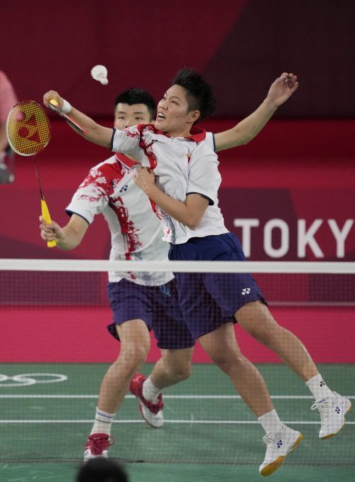 Yilyu Wang/Dongping Huang setzten sich im Mixed-Finale gegen Yaqiong Huang/Siwei Zheng 21:17, 17:21, 21:19 durch. AP
