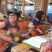 Alljährliches Gitarrentreffen in luftiger Höhe