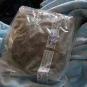 Flucht vor der Polizei mit Marihuana im Rucksack