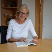 Lesen und dabei Gutes tun: Caritas sucht Vorlesepaten
