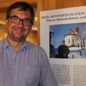 In der Kulisse Pfarrhof wird der letzte Pfarrer gewürdigt