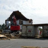Bagger machen Engel platt