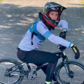 Hannah Muther beim BMX-Europacup im Rennen um die Medaillen