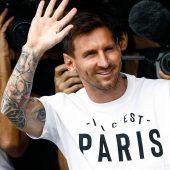 Zweijahresvertrag! Lionel Messi verzückt Fußball-Paris. »C1
