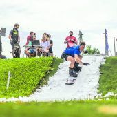 Snowboardcross-Asse im Startmodus