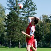 Faustballer mit Meisterschaftsfinale