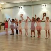 Maßgeschneidertes Programm für kleine Ballerinas in Feldkirch