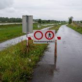 Entspannte Lage am Rhein