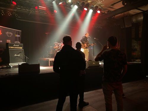 „10 Clubs, 1 Nacht, freier Eintritt“ lautet das Motto der Clubnight. mayer