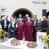 Klösterliches Beisammensein