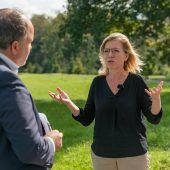 Neos nehmen Gewessler wegen der S 18 ins Visier