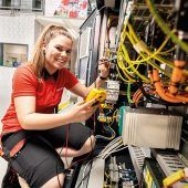Praxiserlebnisse in technischen und wirtschaftlichen Berufen
