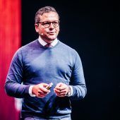 Menschen und Unternehmen im Umgang mit Künstlicher Intelligenz