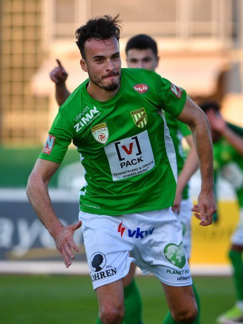 Haris Tabakovic war mit drei Toren erneut „Man of the Match“. gepa