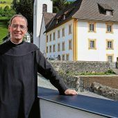 Pater Kolumban geht zur Schweizergarde