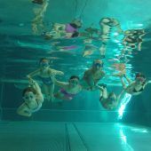 Schwimmen wie eine Meerjungfrau