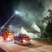 Mutter und Kind retteten sich vor den Flammen