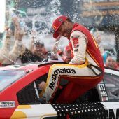 Wallace gewann sein erstes Nascar-Rennen