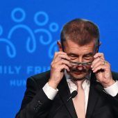 Babis nach Enthüllungen unter Druck