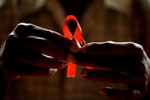 Die Scheu vor einem Aidstest soll den Menschen genommen werden. AFP