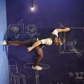 Zusammenspiel aus Performance und Videoprojektion