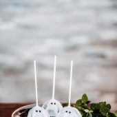 Spukende Cakepops für Kinder