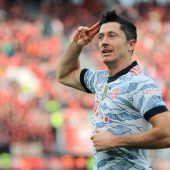 FC Bayern zerlegt ­Leverkusen