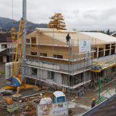 Pfarrsaal ist im (neuen) Zeitplan