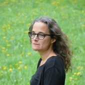 Lyrik-Fans verliehen Poetin Elke Laznia einen Publikumspreis