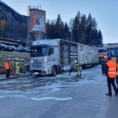 Feuer am Lkw