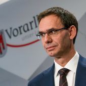 Unangenehmer Besuch beim Landeshauptmann daheim in Frastanz