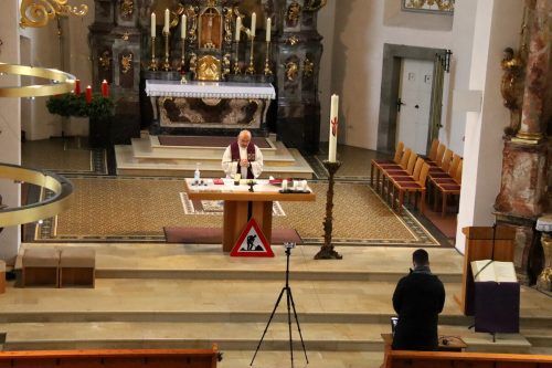 Auch am dritten Adventsonntag wird der Gottesdienst auf der Hörbranzer Pfarrkirche per Live-Stream übertragen.
