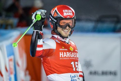 Christian Hirschbühl bestreitet sein erstes Rennen nach dem Sieg beim Parallel-Auftakt in Zürs. gepa