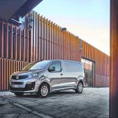 Autonews der Woche Neuer Fiat-Transporter heißt wieder Scudo / Elektro-Chinese mit 1000 Kilometer Reichweite / McLaren teuerster Oldtimer 2021