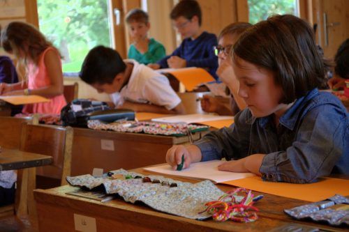 Einblick in den Schulalltag der Unterstufe der Familienschule Rheintal.  Familenschule