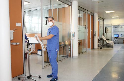 Marcel Walter auf der Intensivstation. Seine Schilderungen gehen unter die Haut. LKH Feldkirch