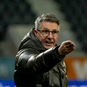 SCR Altach trennt sich von Cheftrainer Canadi – mit vielen Nebengeräuschen. »C1