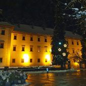 Der Palast in Orange