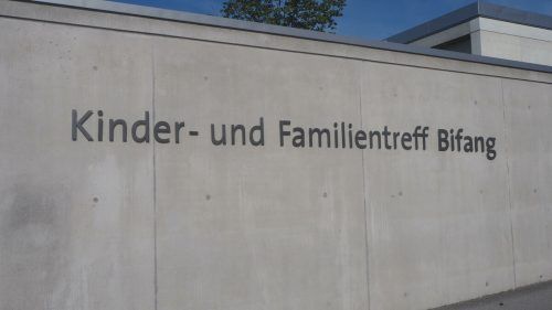 Im Kinder- und Familientreff Bifang findet seit Kurzem Sprachförderung mit der KIKUS Methode statt. Egle