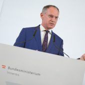 Politik in Kürze
