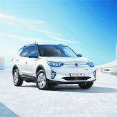 Autonews der Woche Ssangyong bringt erstes Elektromodell 2022 / Combi-Version des Skoda Fabia entfällt /Jeep Wrangler nur noch als Plug-in-Hybrid