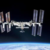 ISS muss wegen Weltraumschrott in niedrigeren Orbit